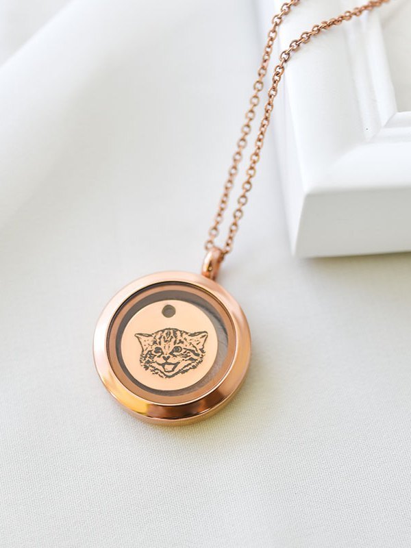 Custom Pet Face Necklace™ with Memorial Fur -1